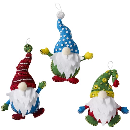 Bucilla&#xAE; Christmas Gnomes Felt Ornaments Applique Kit Set